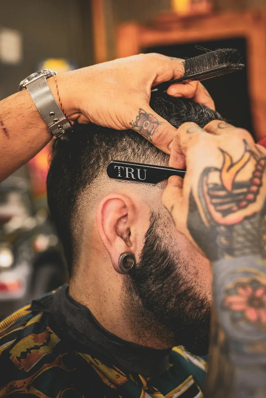 Razor detail work